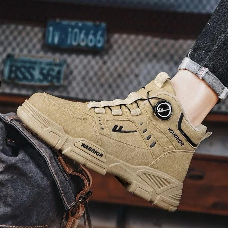 Coturno SanMarino™ Warrior com Inovador Cadarço em Polia / Resistencia, Robustez e Acabamento Premium para Encarar Qualquer Aventura!