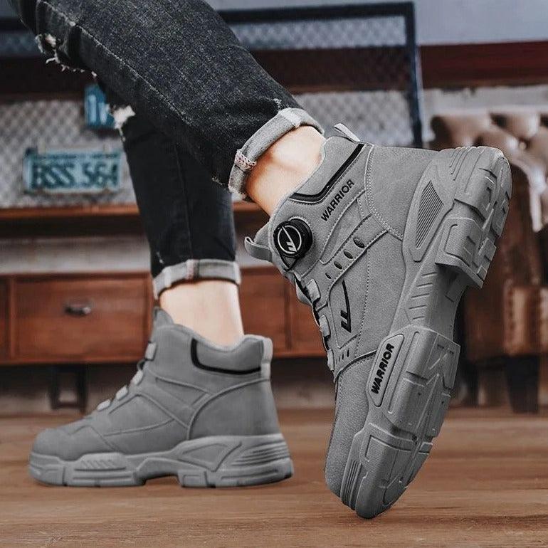 Coturno SanMarino™ Warrior com Inovador Cadarço em Polia / Resistencia, Robustez e Acabamento Premium para Encarar Qualquer Aventura!